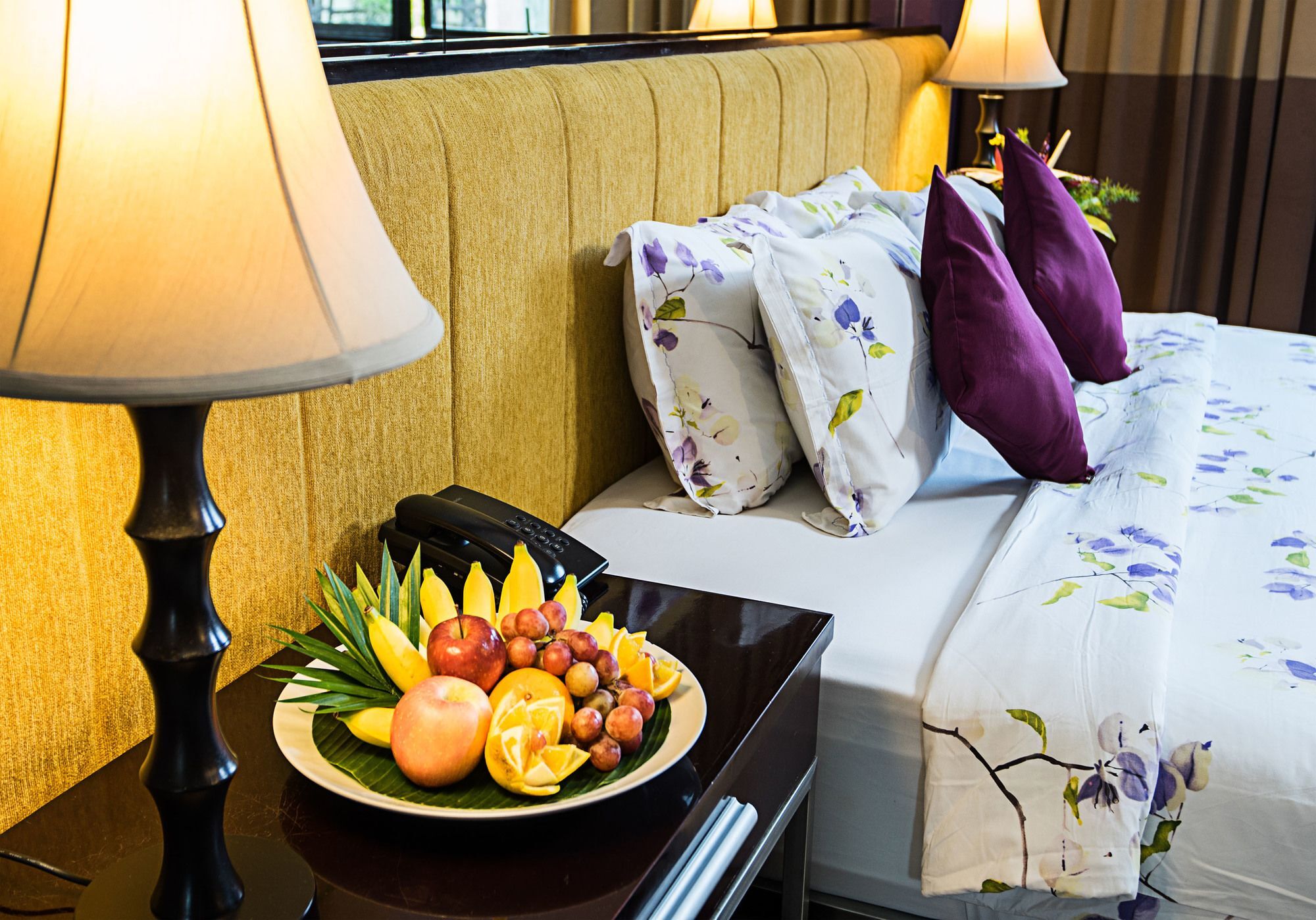 รอยัลเทรทเทสวิวโฮเต็ลแอ่นด์คอนเวนชั่น Hotel Prigen ภายนอก รูปภาพ
